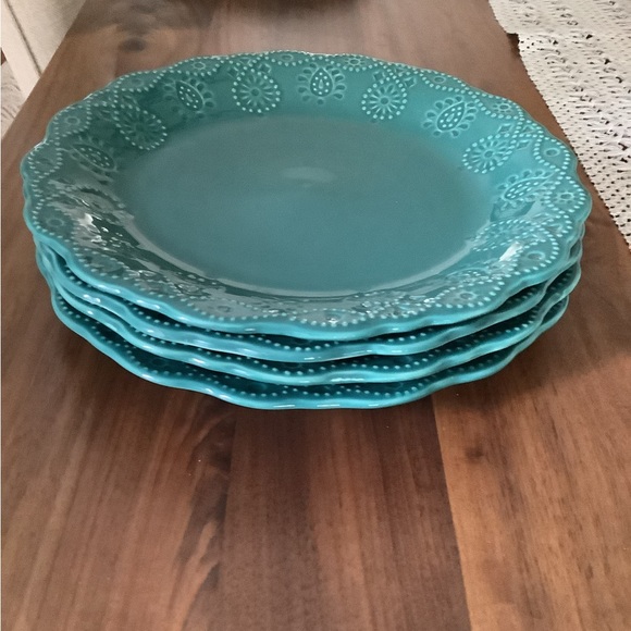 The pioneer woman, cowgirl lace pattern set of four salad/dessert plates - Picture 5 of 5